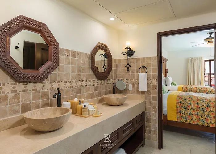 Three Bedroom Villa- Hacienda Encantada Residences Station touristique