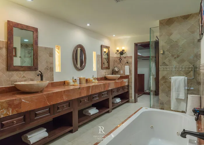 Station touristique Three Bedroom Villa- Hacienda Encantada Residences