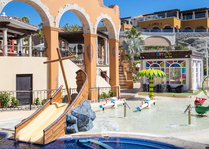 Three Bedroom Villa- Hacienda Encantada Residences Station touristique
